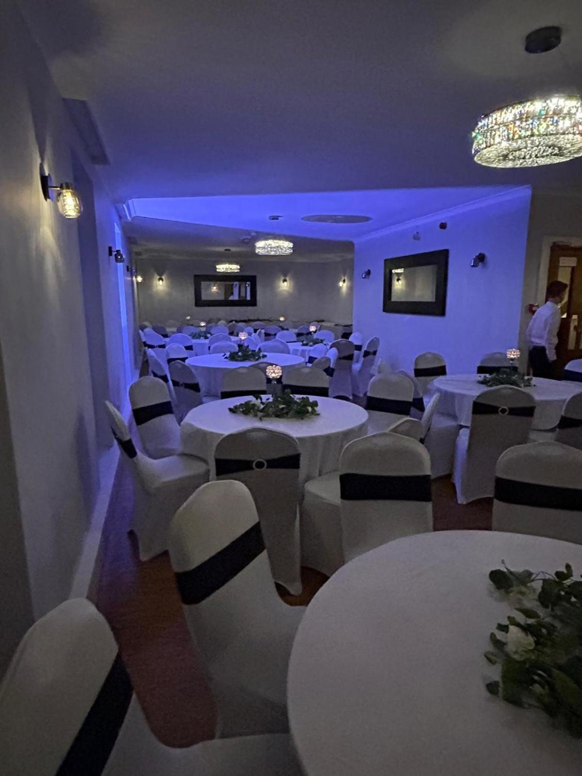 Annandale Arms Hotel Моффат Екстер'єр фото