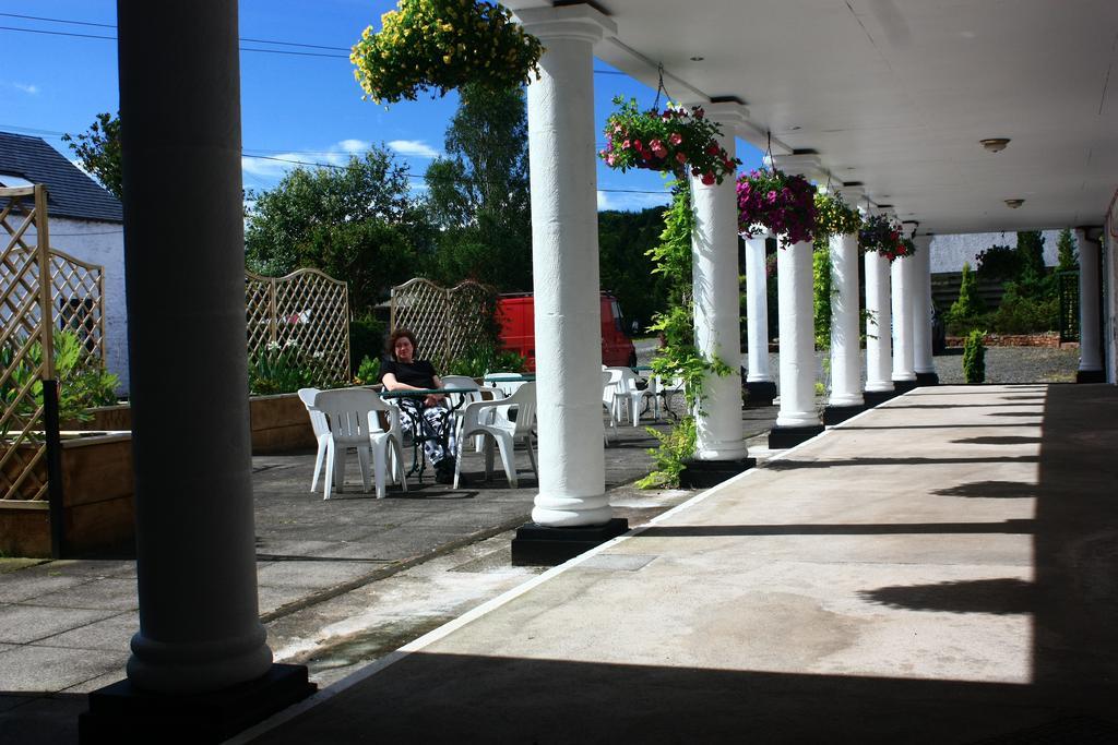 Annandale Arms Hotel Моффат Екстер'єр фото
